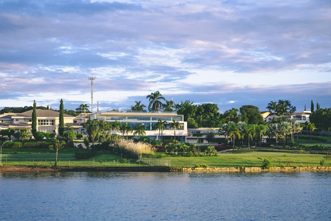 As Deerfield loosens waterfront development rules, West Palm tightens them — Florida real estate