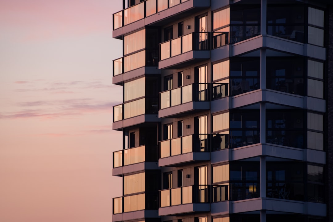 Florida Congresswomen Revive Bipartisan Bill To Help Reduce Costs for Condo Owners — Florida real estate
