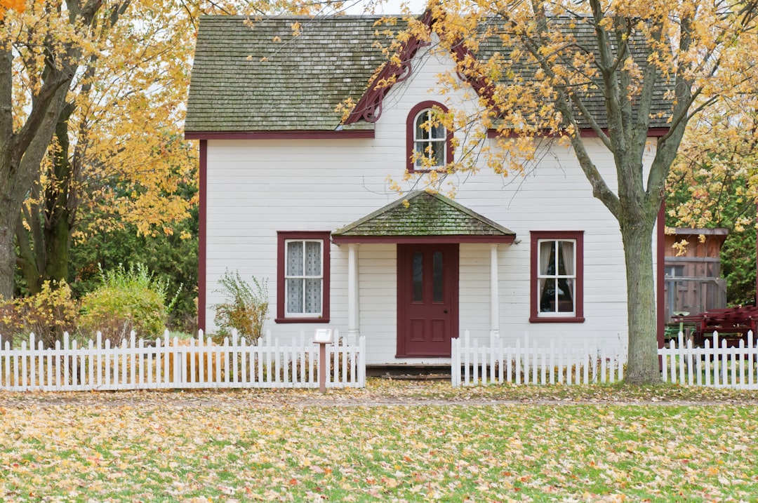 Running a Side Hustle From Home Could Suddenly Void Your Insurance Policy — Florida real estate