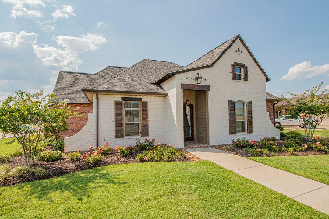 The Fine Print in Your Home Insurance Policy Could Cost You Thousands. Here Are the Blind Spots To Check — Florida real estate